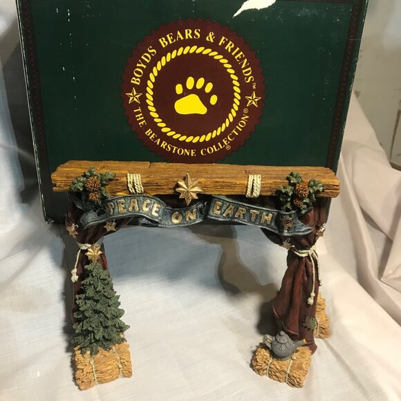 Boyds Bears & Friends The Stage Christmas Arch Peace on Earth Bearstone Collecti - Picture 2 of 12